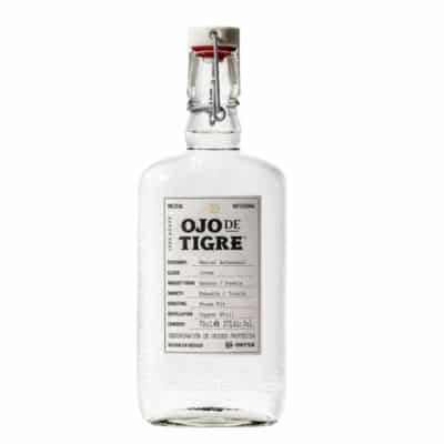 A bottle of Ojo de Tigre Mezcal Artisanal 70cl.